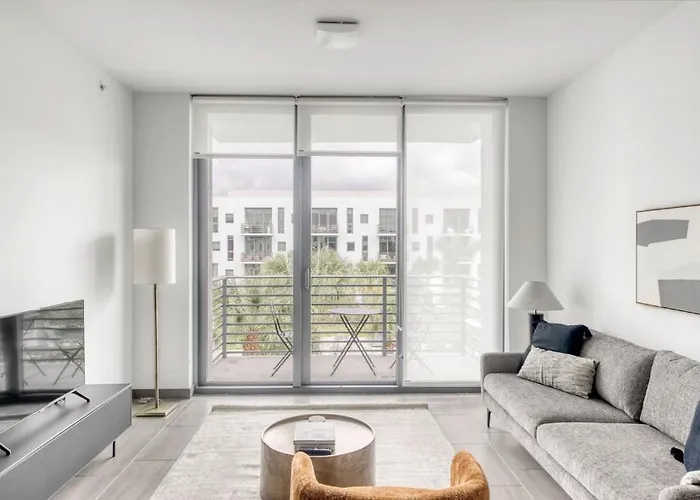 Upper East Side 1Br W Gym Pool Wd Nr Mimo Mia-27