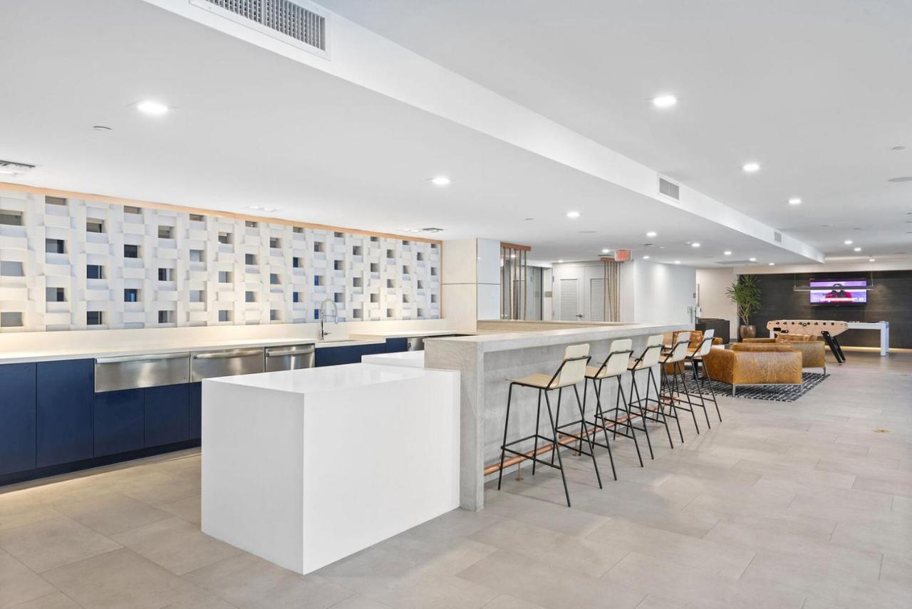 Upper East Side 1br W Gym Pool Wd Nr Mimo Mia-27 Apartment *