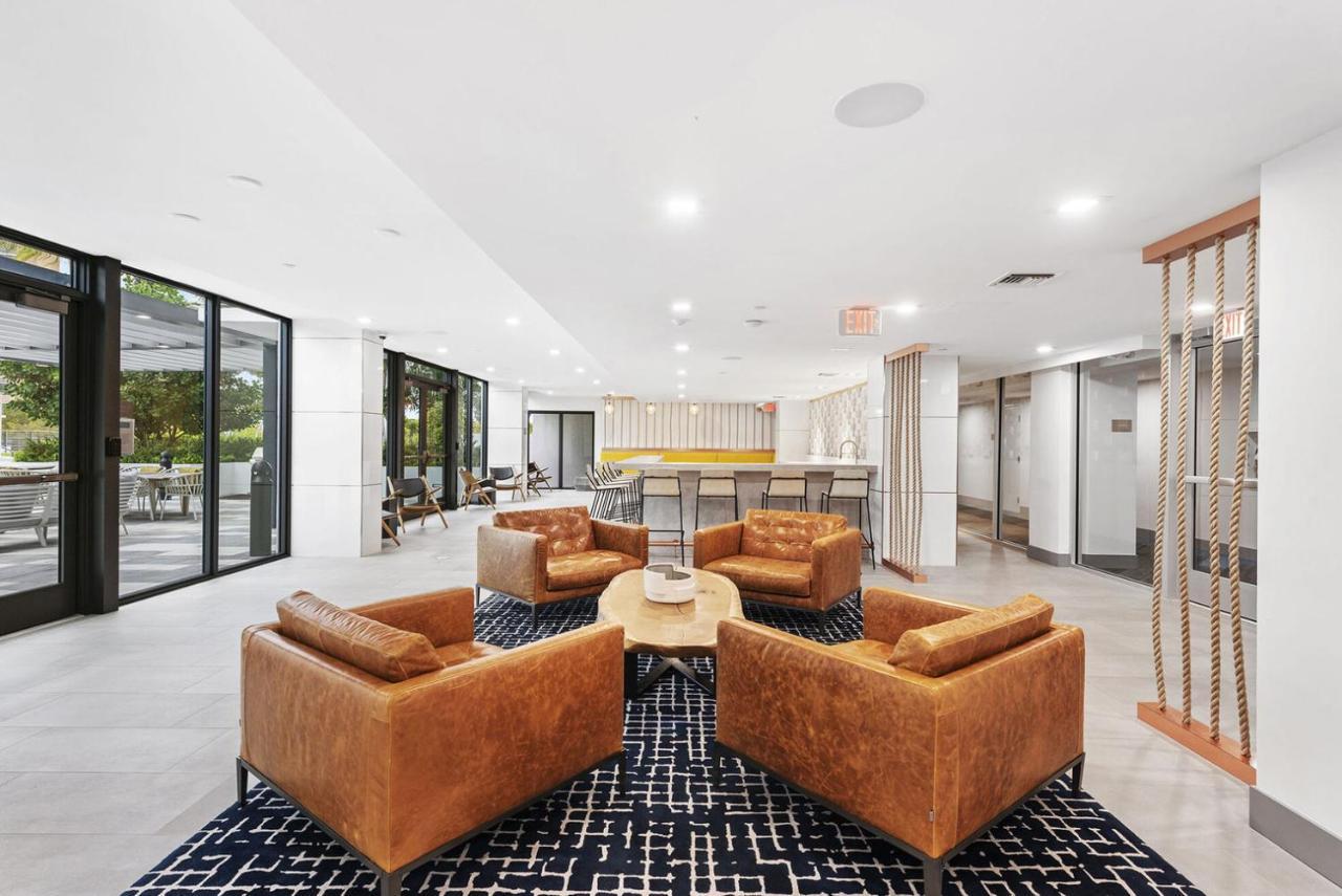 Upper East Side 1br W Gym Pool Wd Nr Mimo Mia-27 Apartment